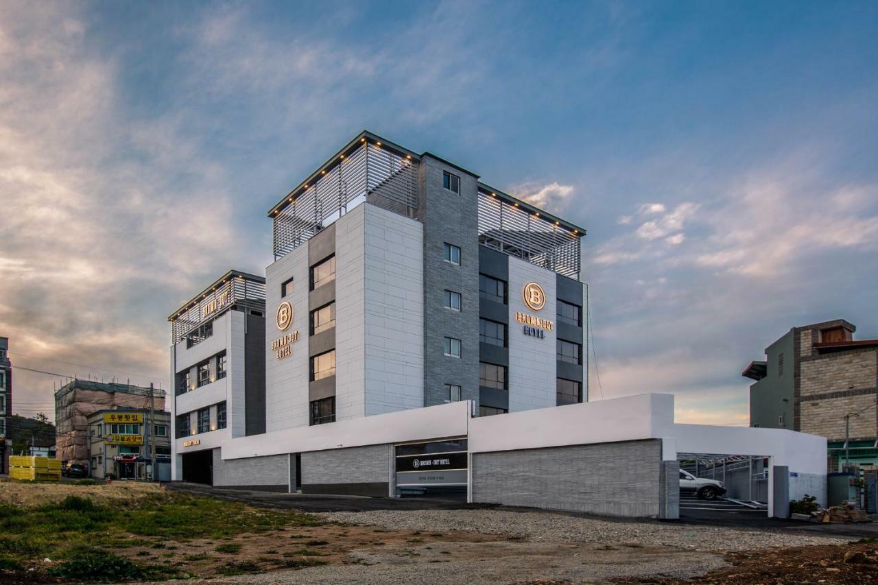 Brown Dot Gijang Yeonhwari Hotel Busan Exterior photo